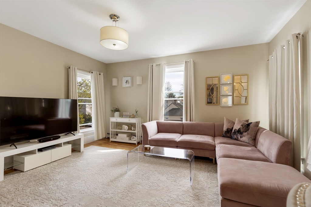 34 Warren Street # 3