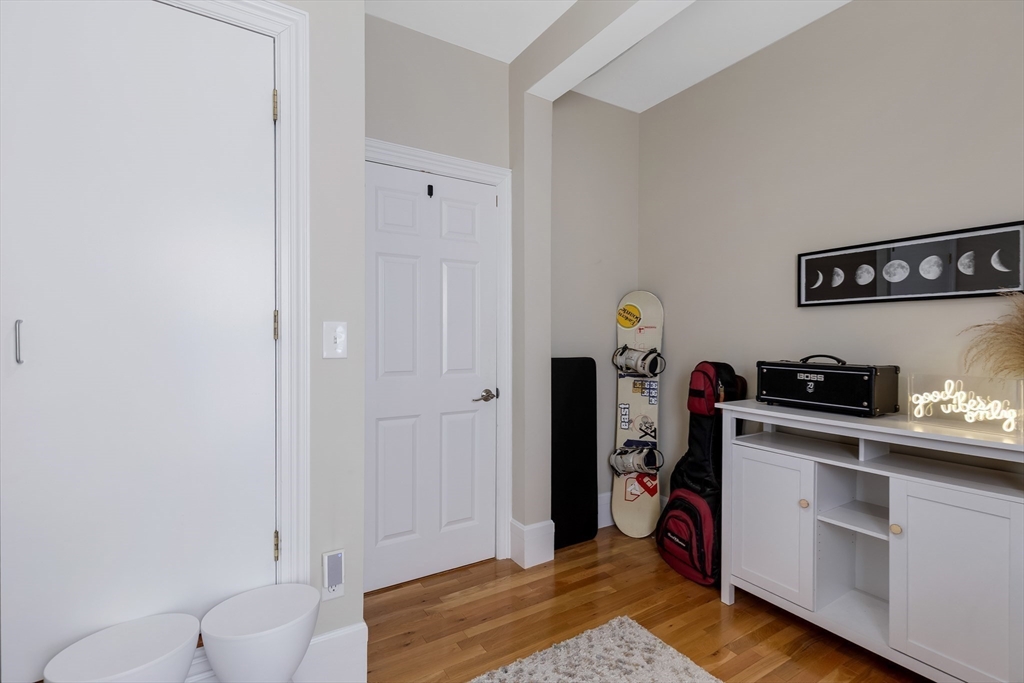 34 Warren Street # 3