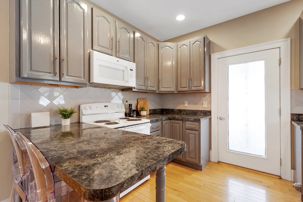 34 Warren Street # 3