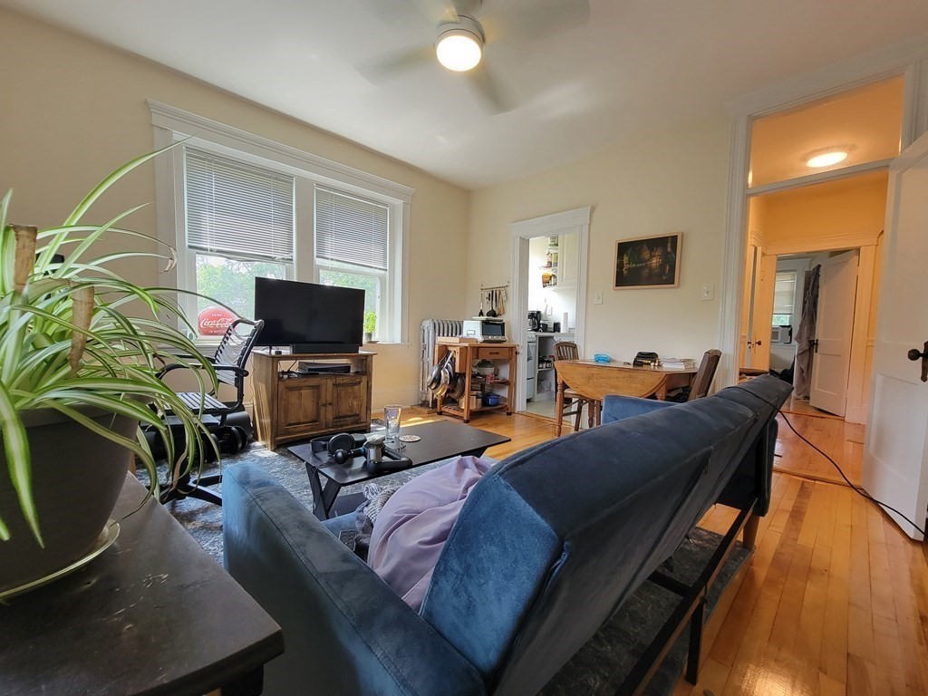 164 Strathmore Road # 25