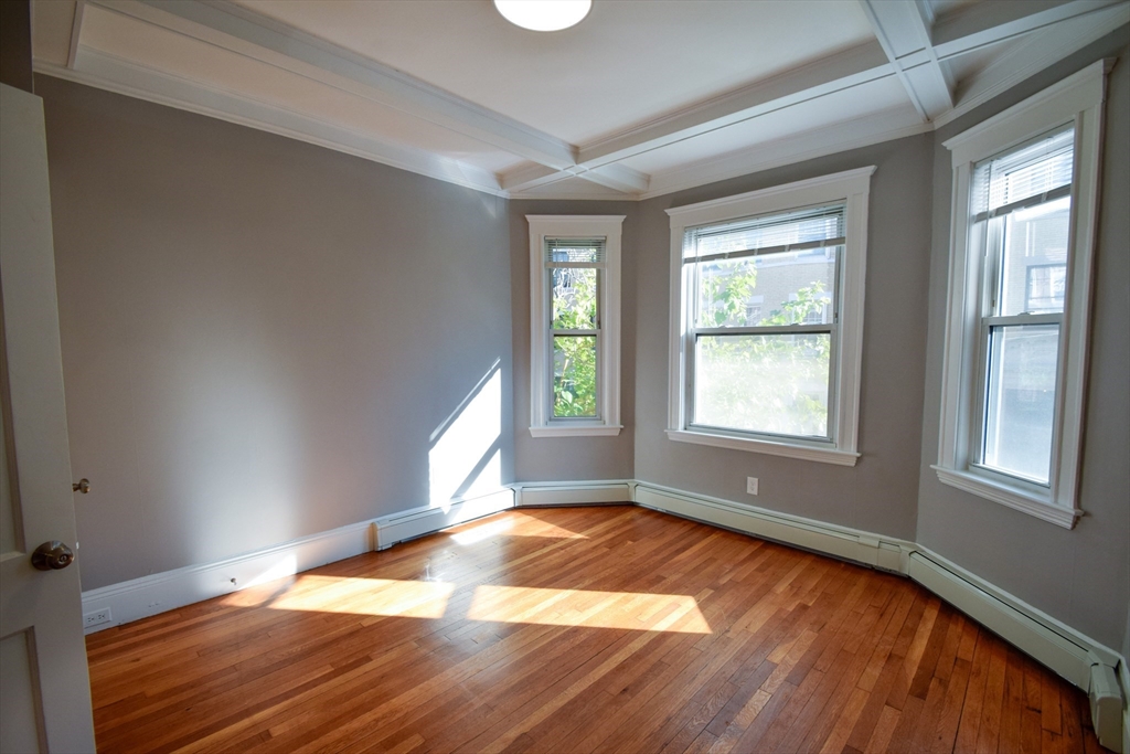 142 Sutherland Road # 2