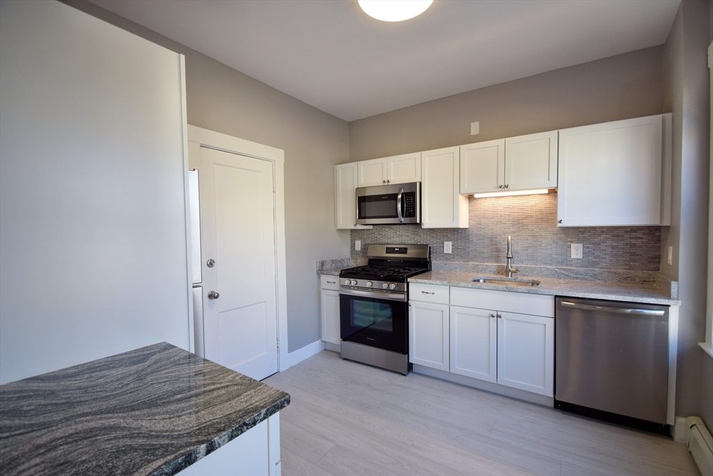 142 Sutherland Road # 2