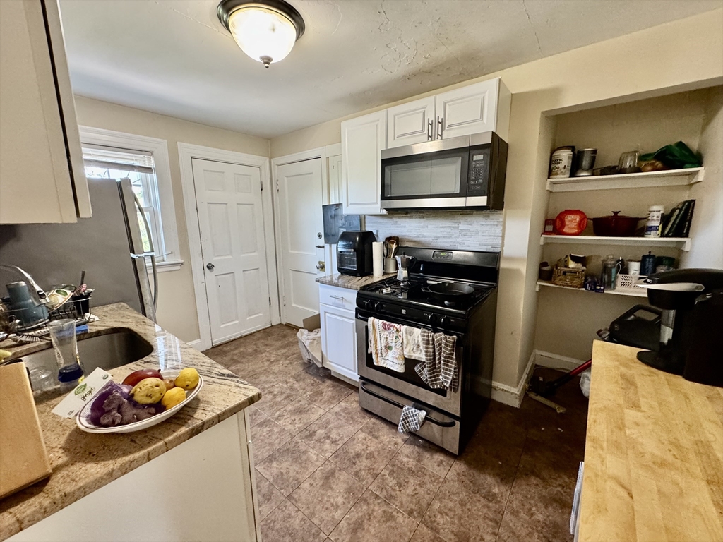 4907 Washington Street # 3L