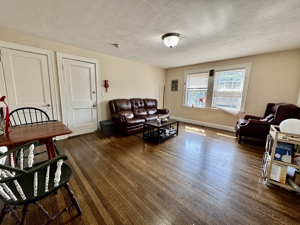 4907 Washington Street # 3L