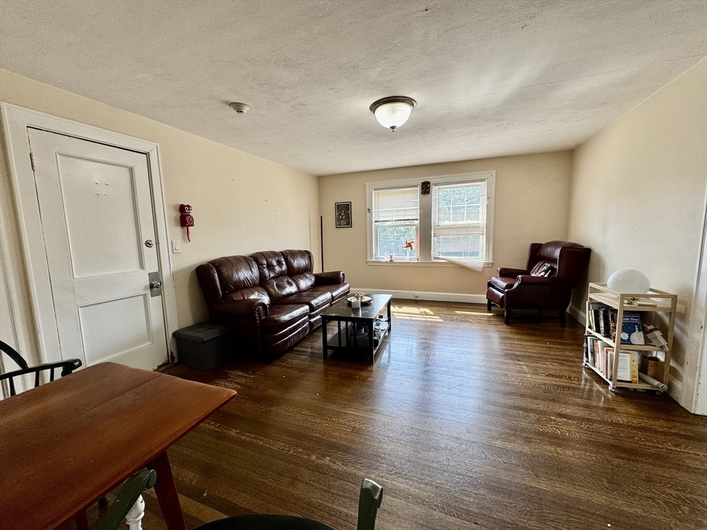 4907 Washington Street # 3L