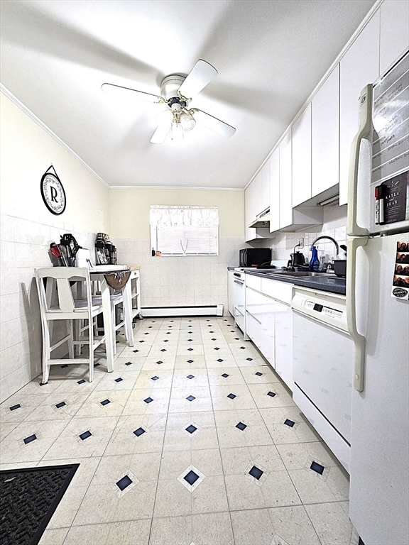 54 Bryon Road # 4
