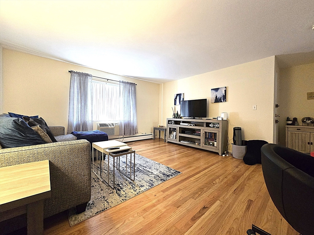 54 Bryon Road # 4