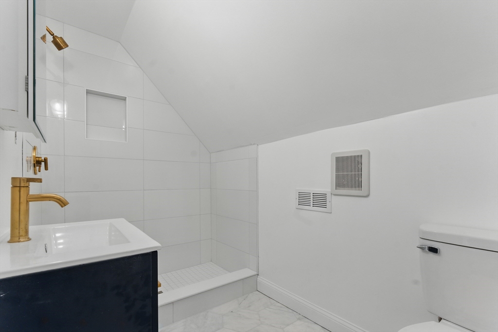 80 Shirley St # 2