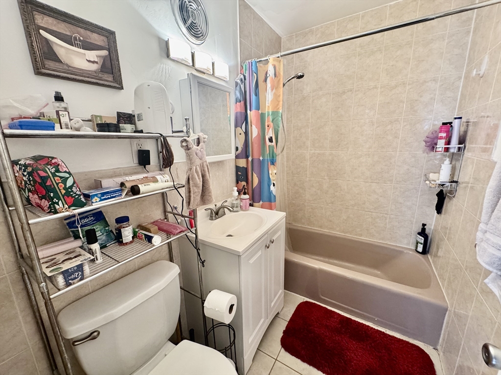 2 Larose Pl # 15