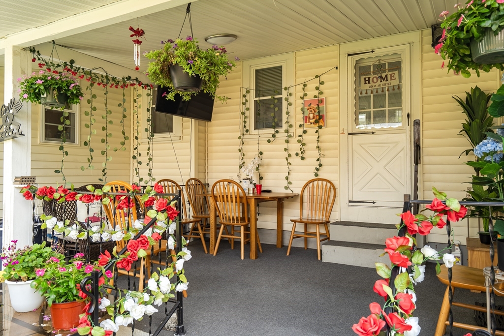 30 Donlon St