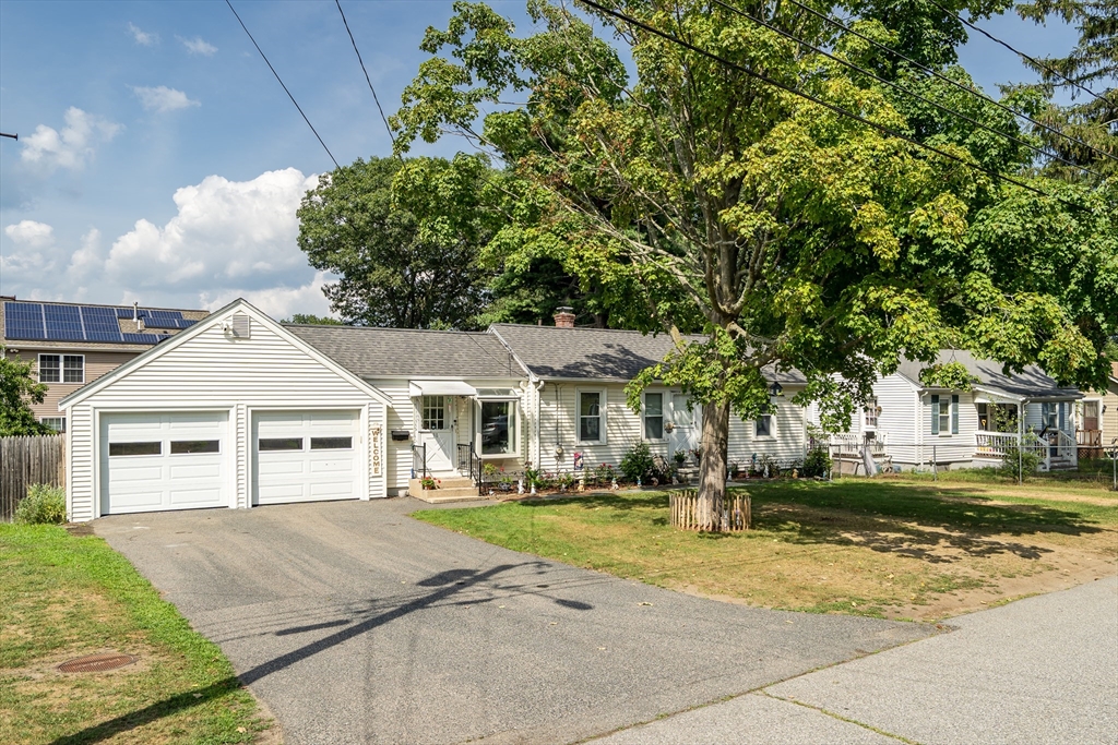 30 Donlon St