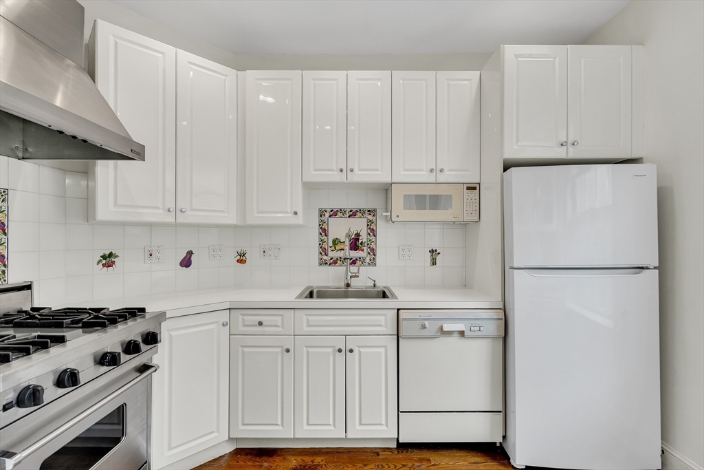 141 Beaconsfield Rd # 6
