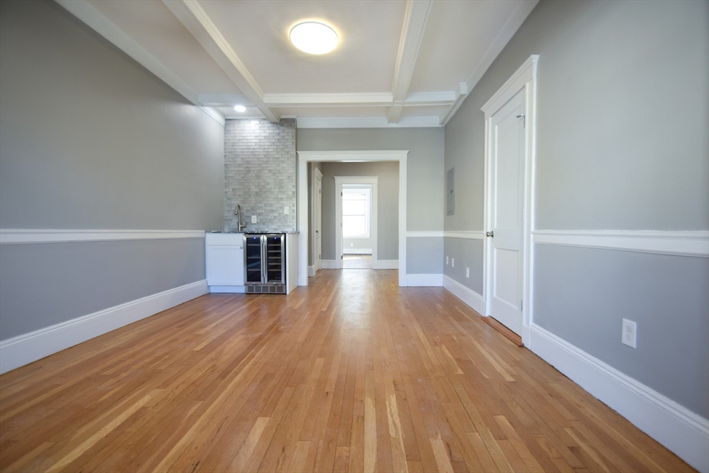 142 Sutherland Road # 2