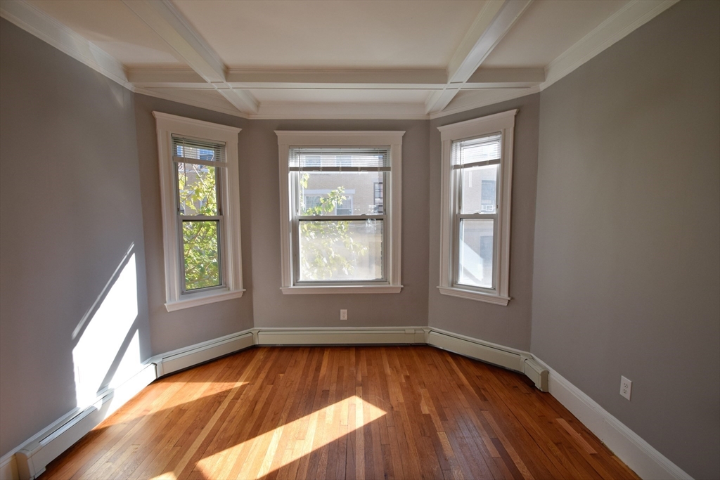 142 Sutherland Road # 2