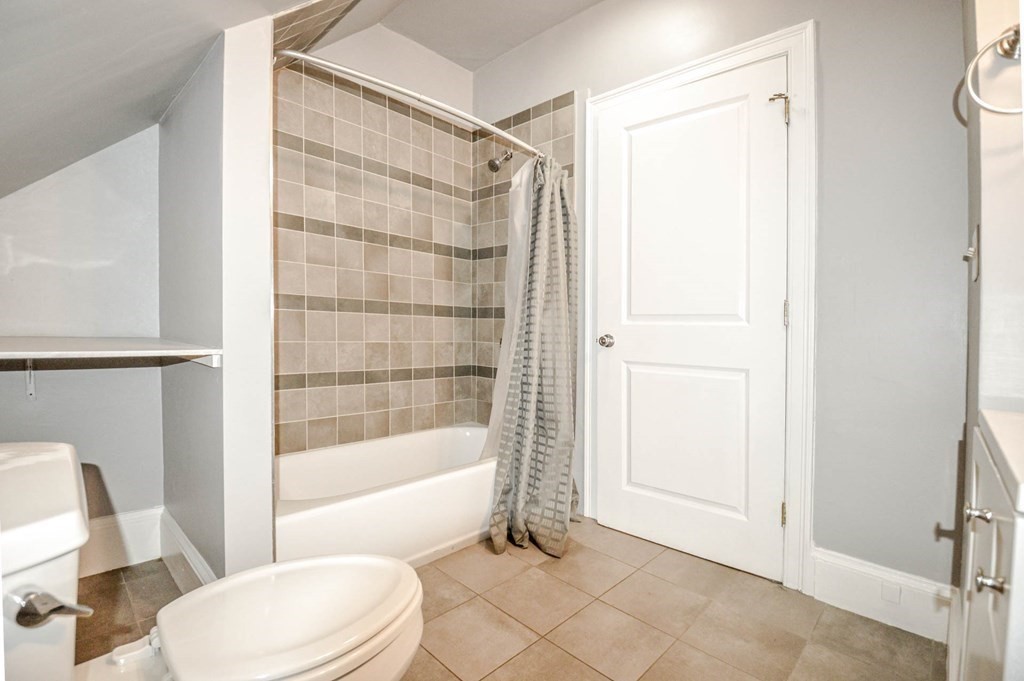 229-231 Chestnut Hill Ave # 3