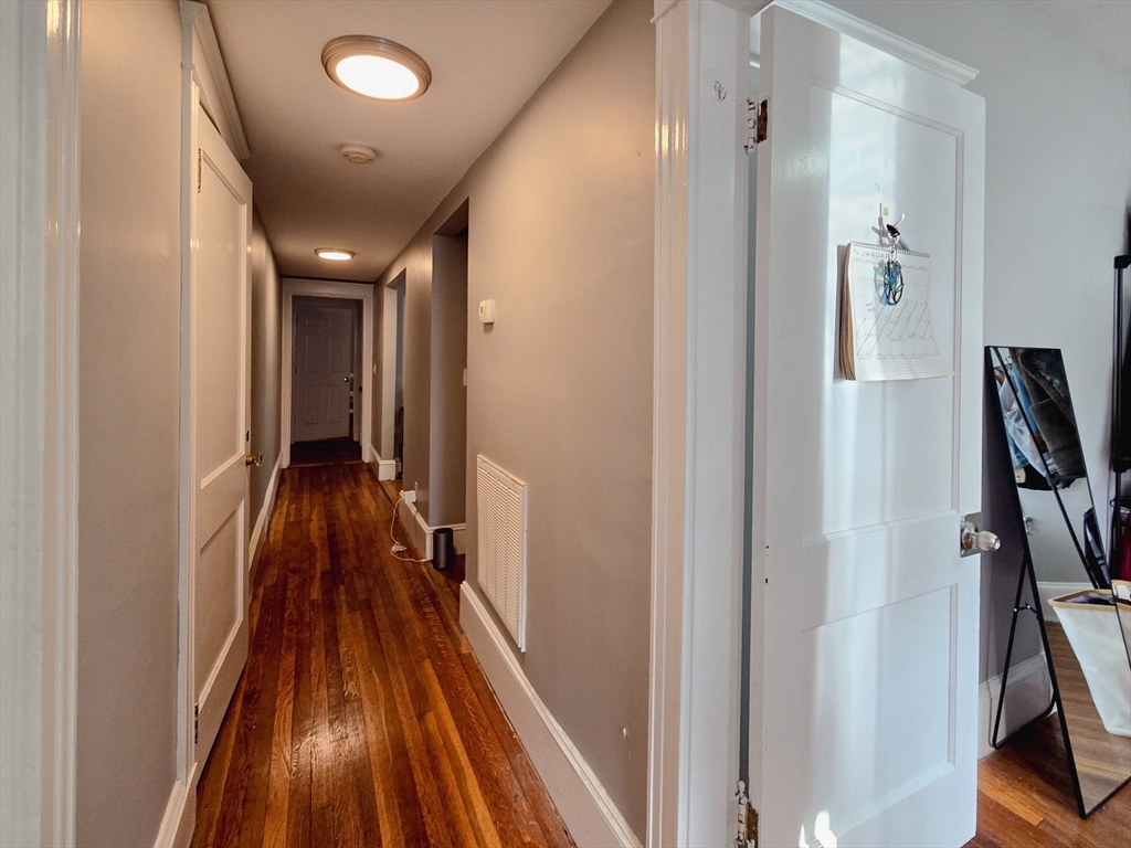 229-231 Chestnut Hill Ave # 1