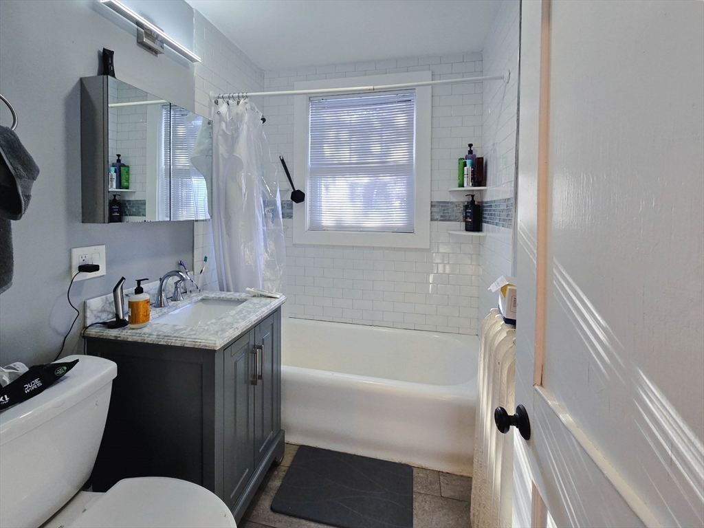 235-237 Chestnut Hill Ave # 1