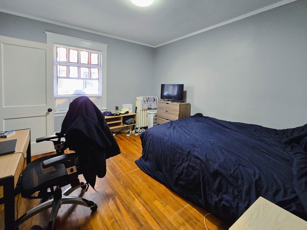 235-237 Chestnut Hill Ave # 1