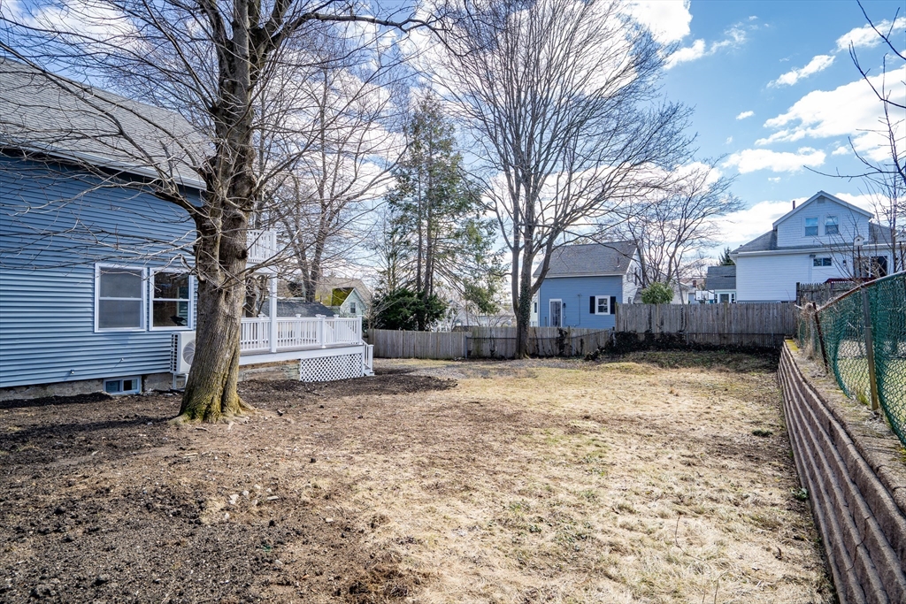 56 Riverview St