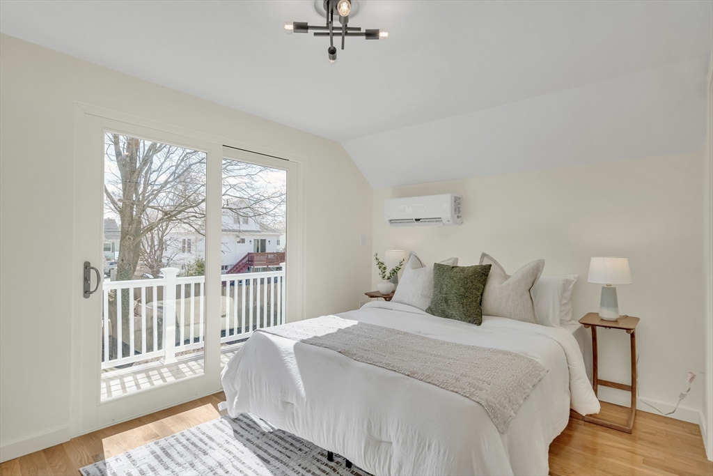 56 Riverview St