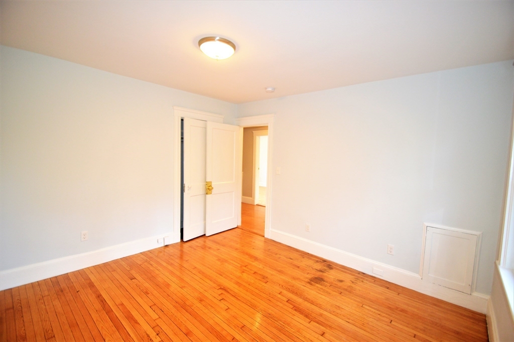 51 Leamington Road # 1