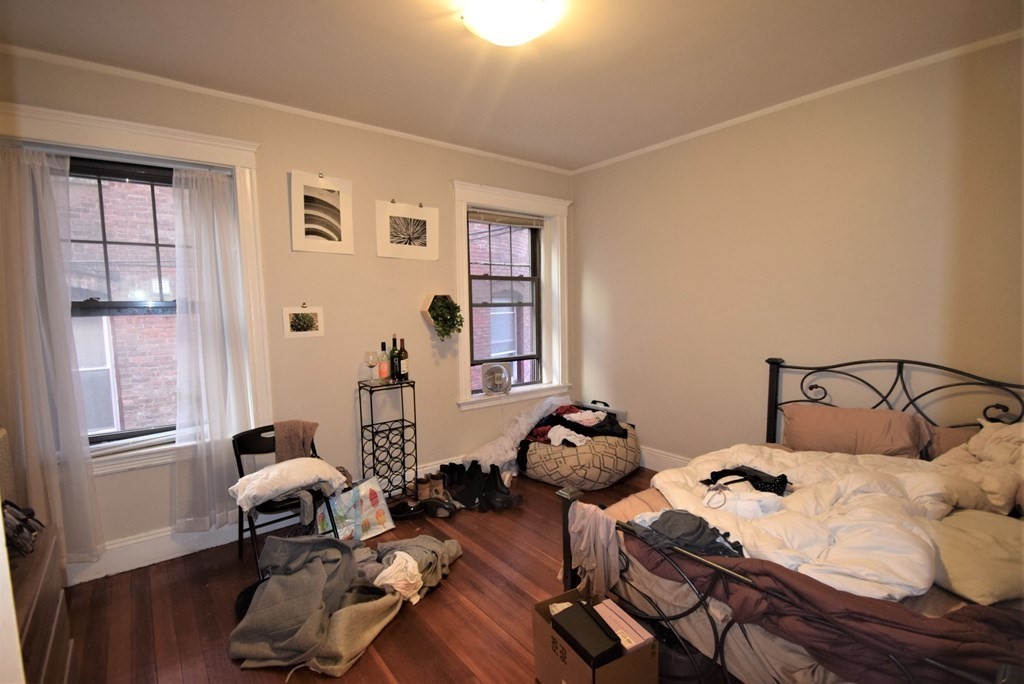 48 Englewood Ave # 1