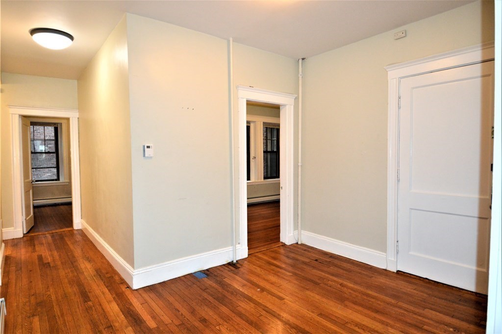 48 Englewood Ave # 1