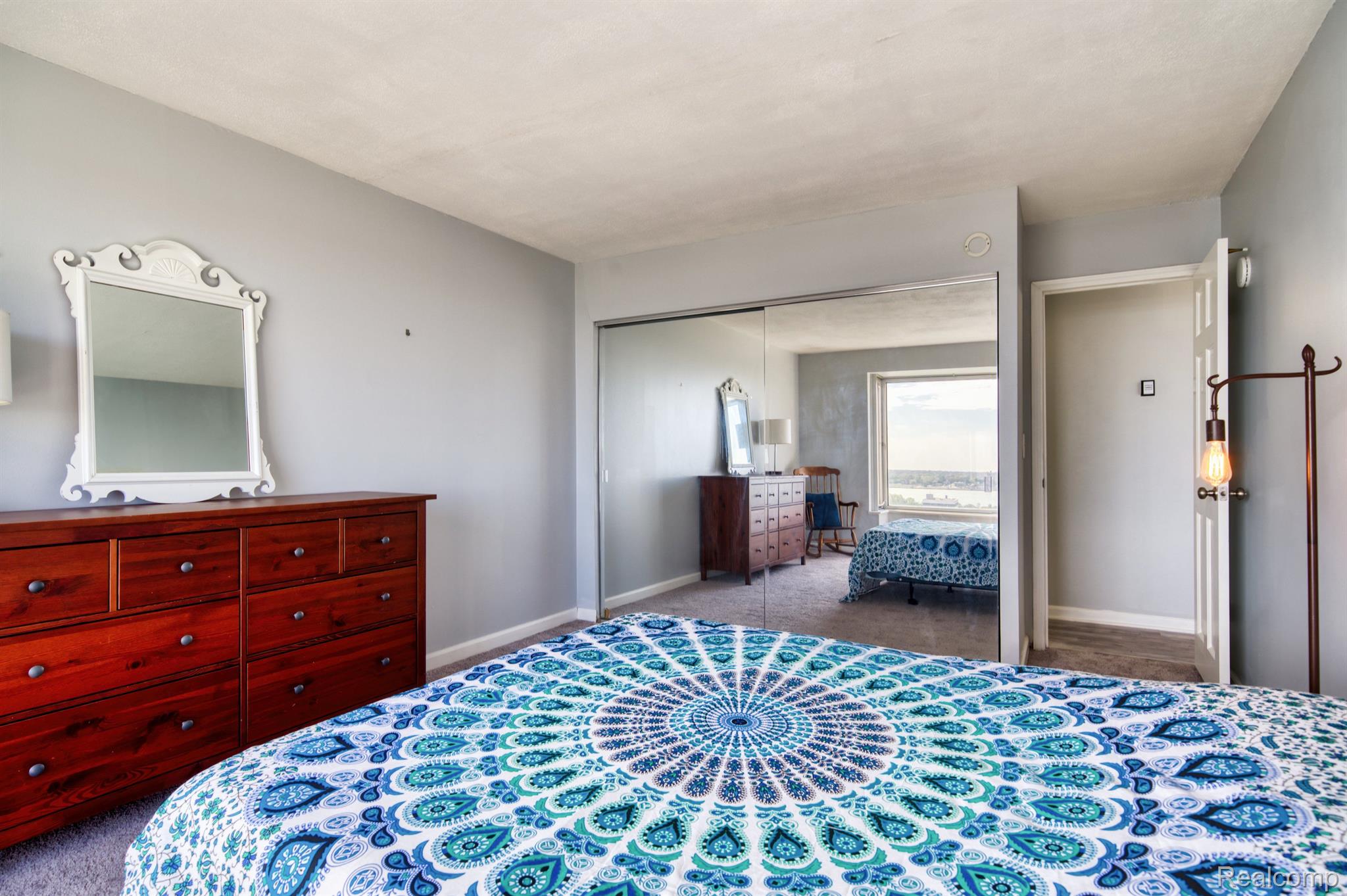 1300 E LAFAYETTE Street Unit: 1003