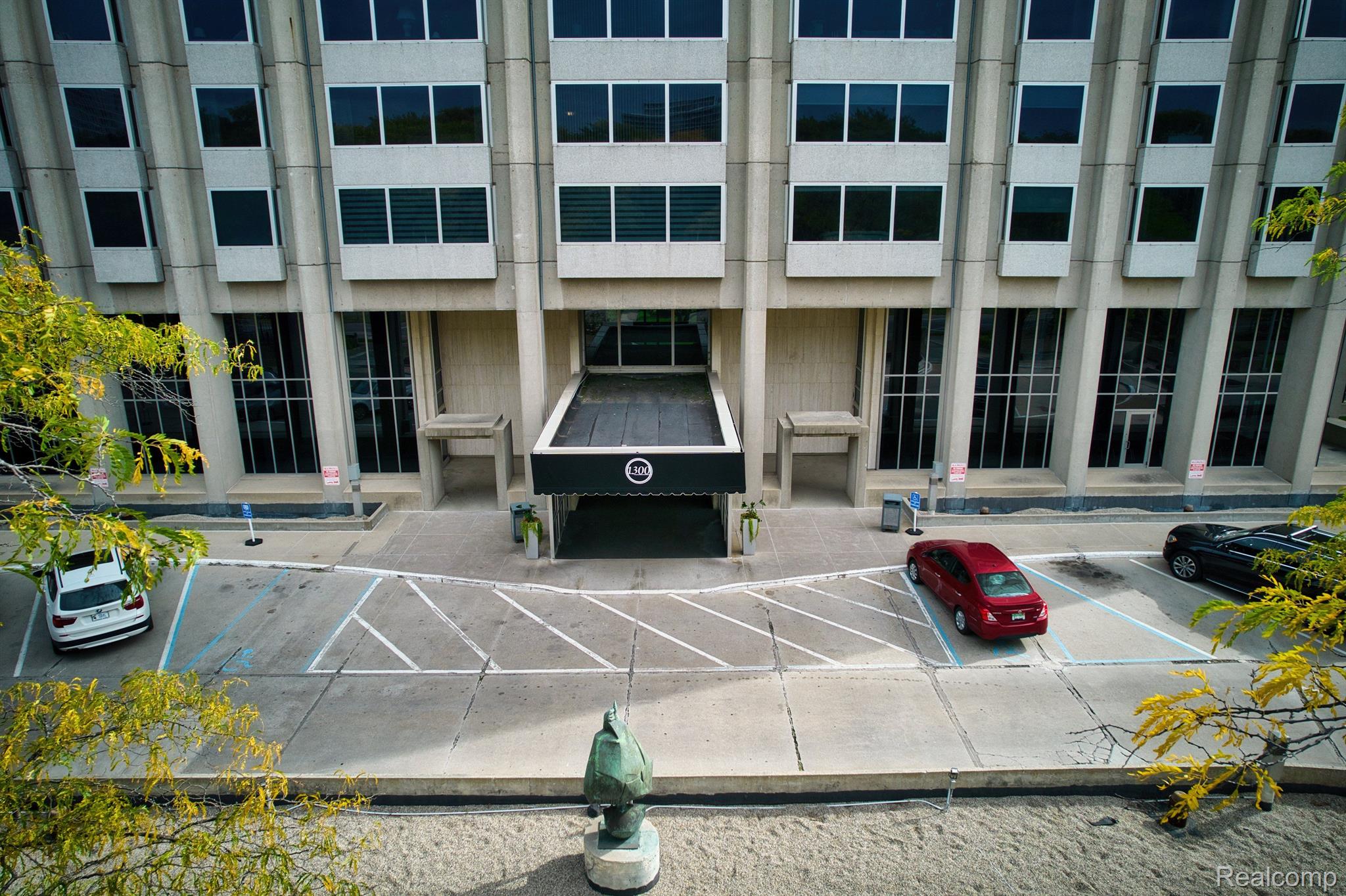 1300 E LAFAYETTE Street Unit: 1003