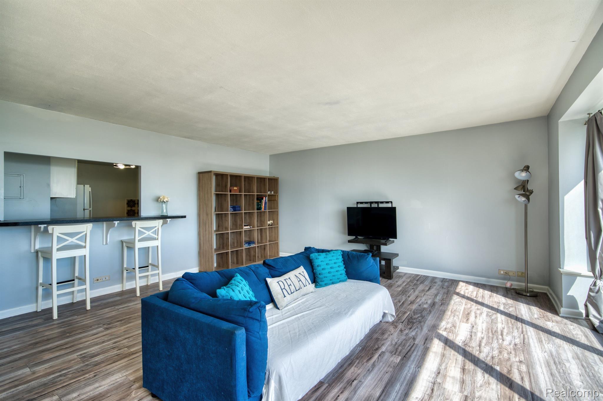 1300 E LAFAYETTE Street Unit: 1003