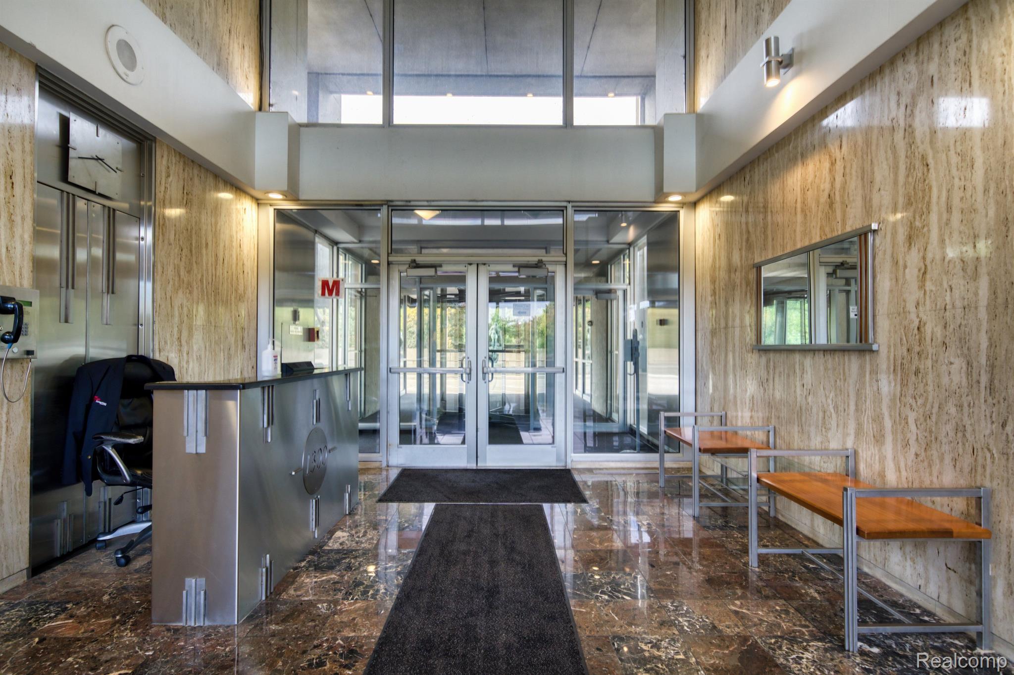 1300 E LAFAYETTE Street Unit: 1003