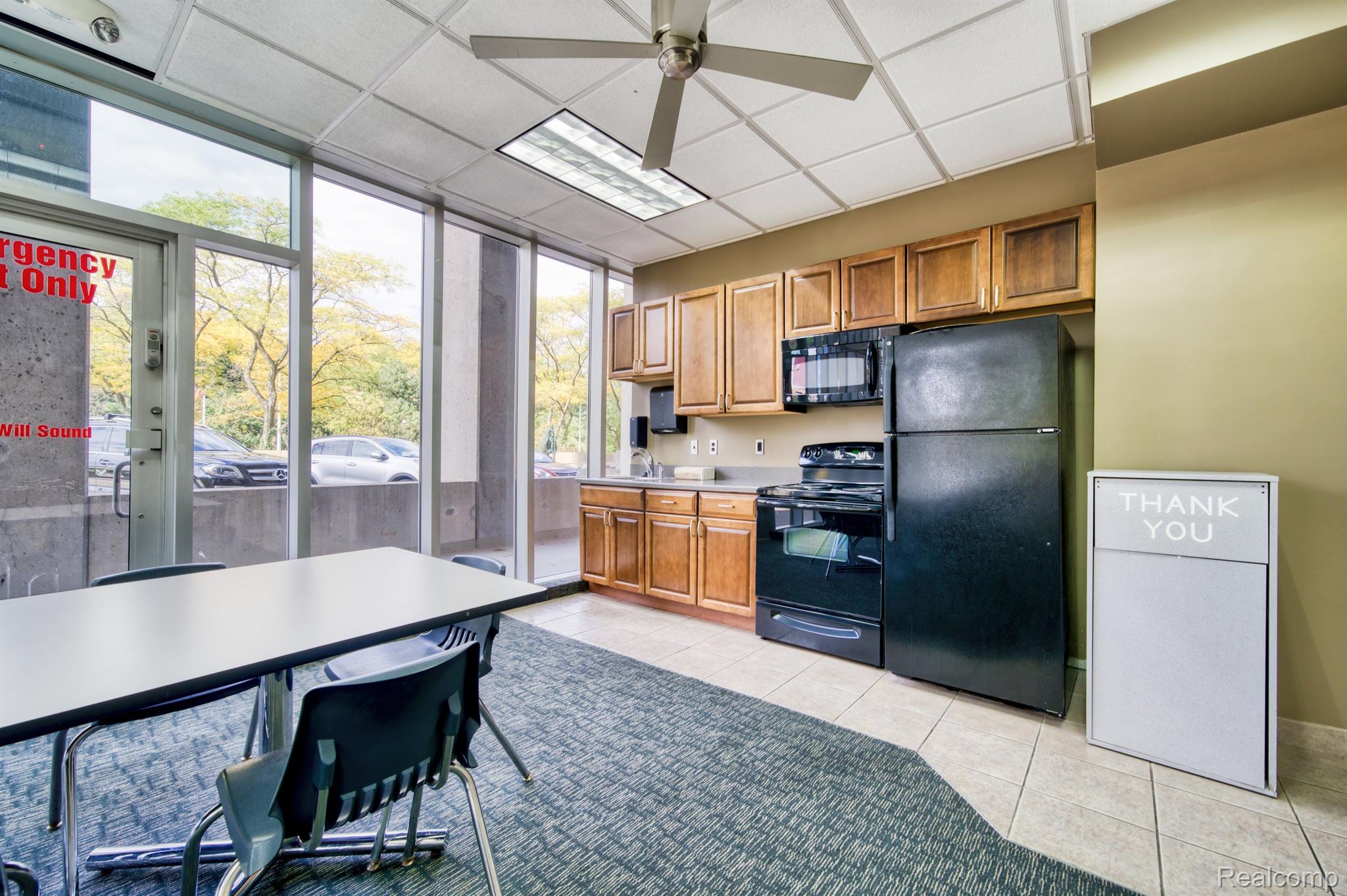 1300 E LAFAYETTE Street Unit: 1003