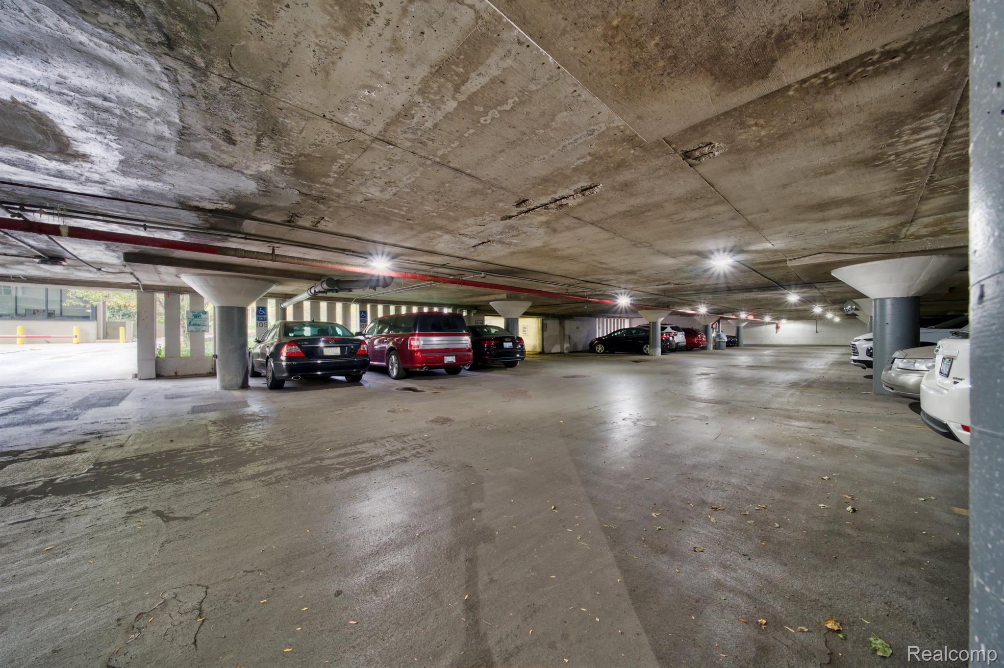 1300 E LAFAYETTE Street Unit: 1003