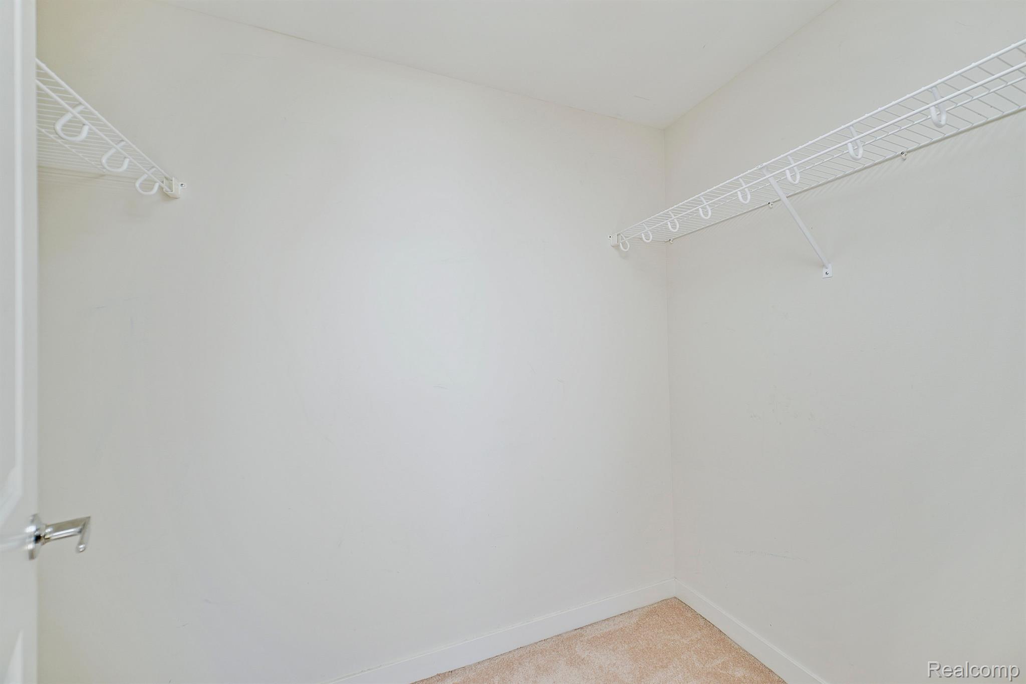 1135 SHELBY Street Unit: 2708