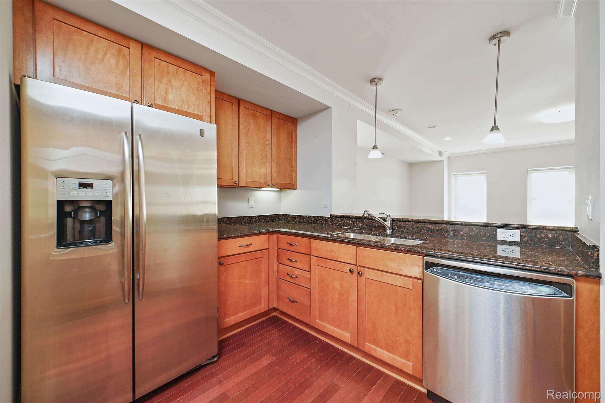 1135 SHELBY Street Unit: 2708