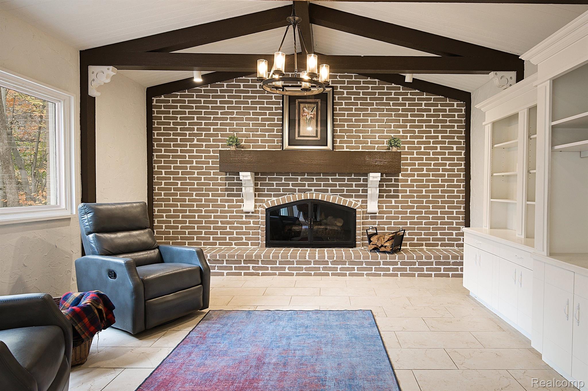 25157 APPLETON Drive