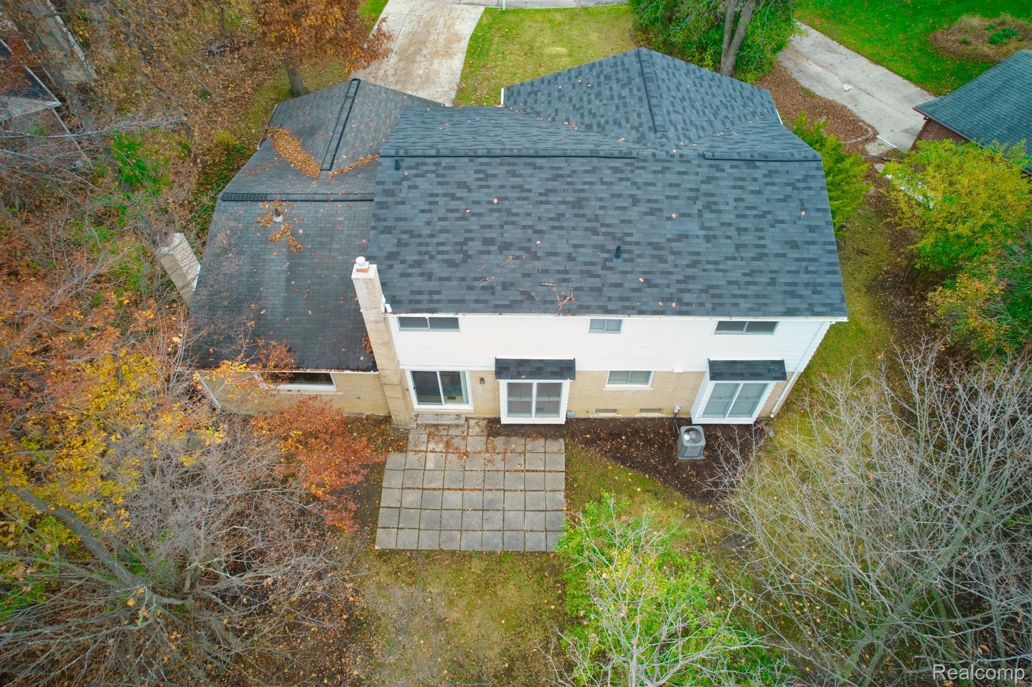 25157 APPLETON Drive