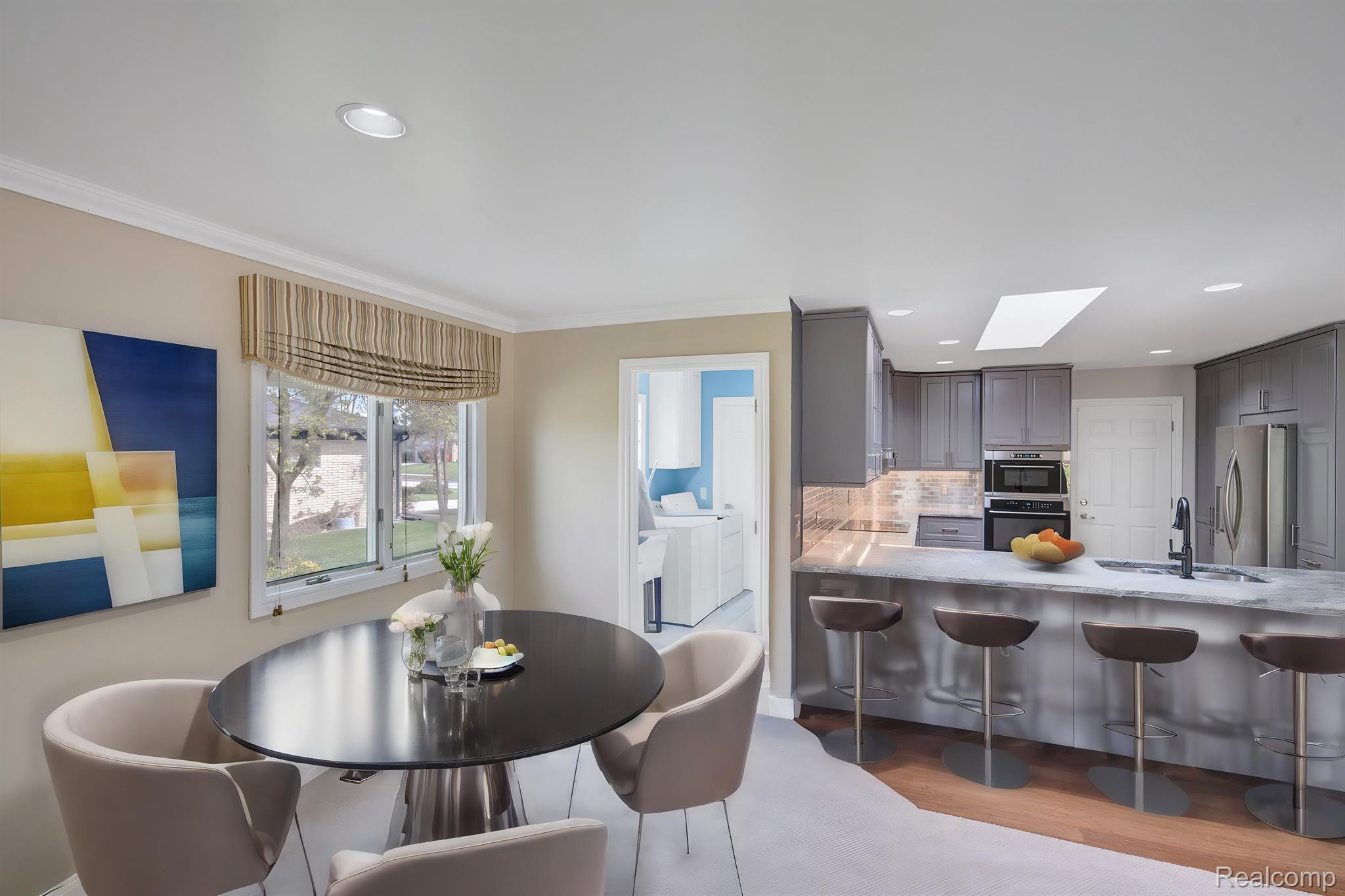 17510 WESTLAND Avenue