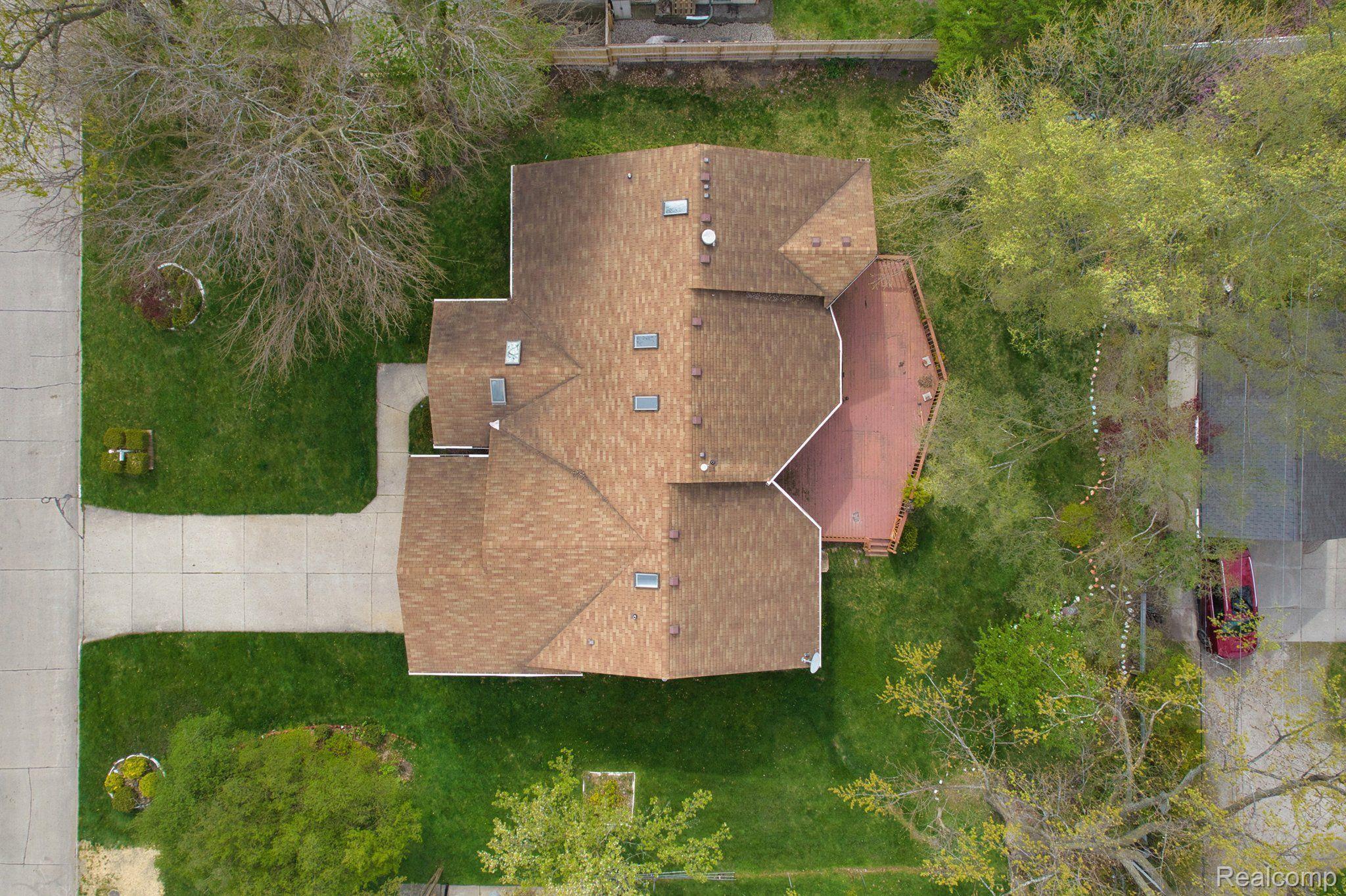 17510 WESTLAND Avenue