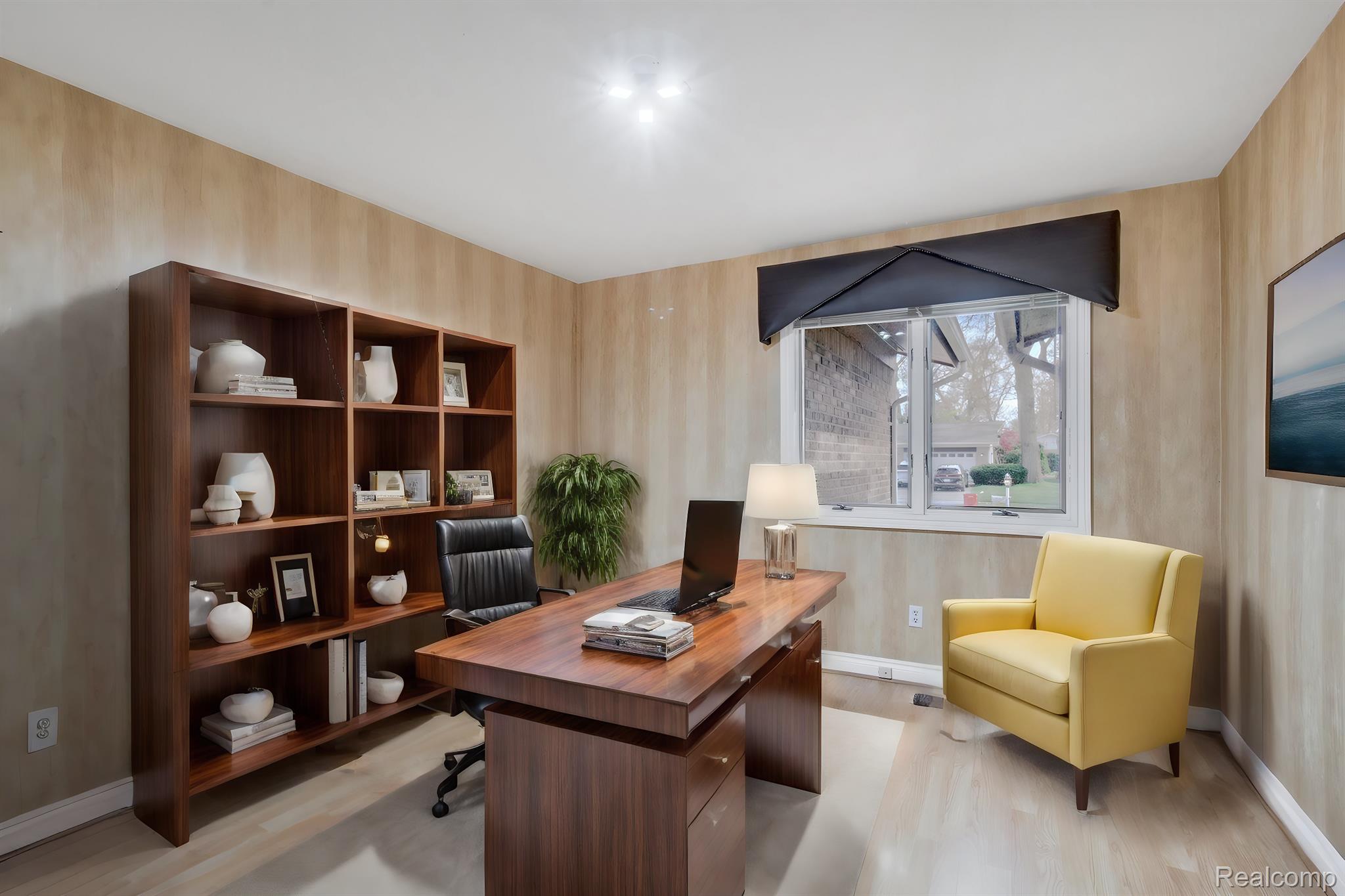 17510 WESTLAND Avenue