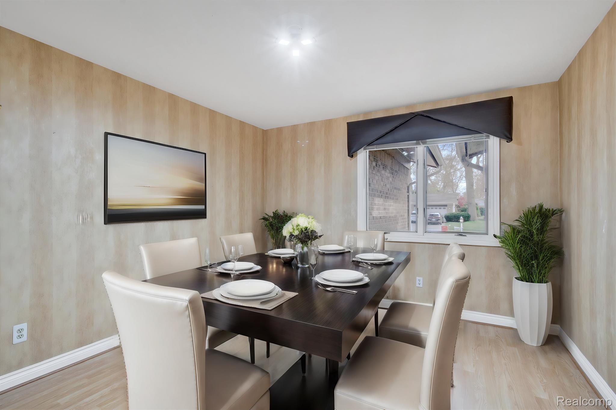 17510 WESTLAND Avenue