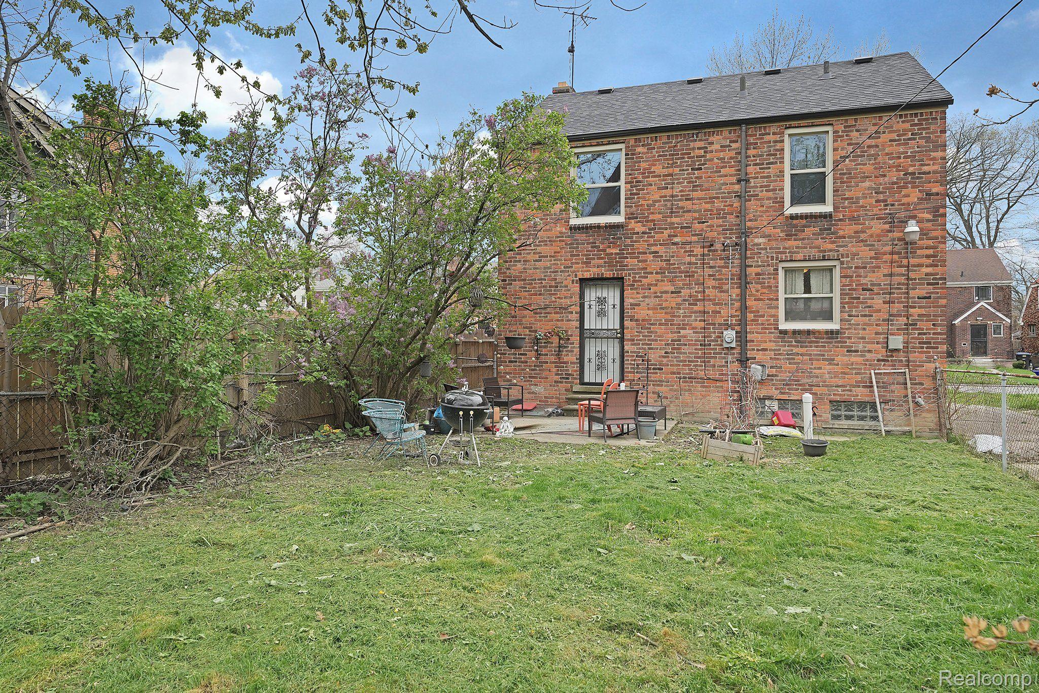 5266 DEVONSHIRE Road