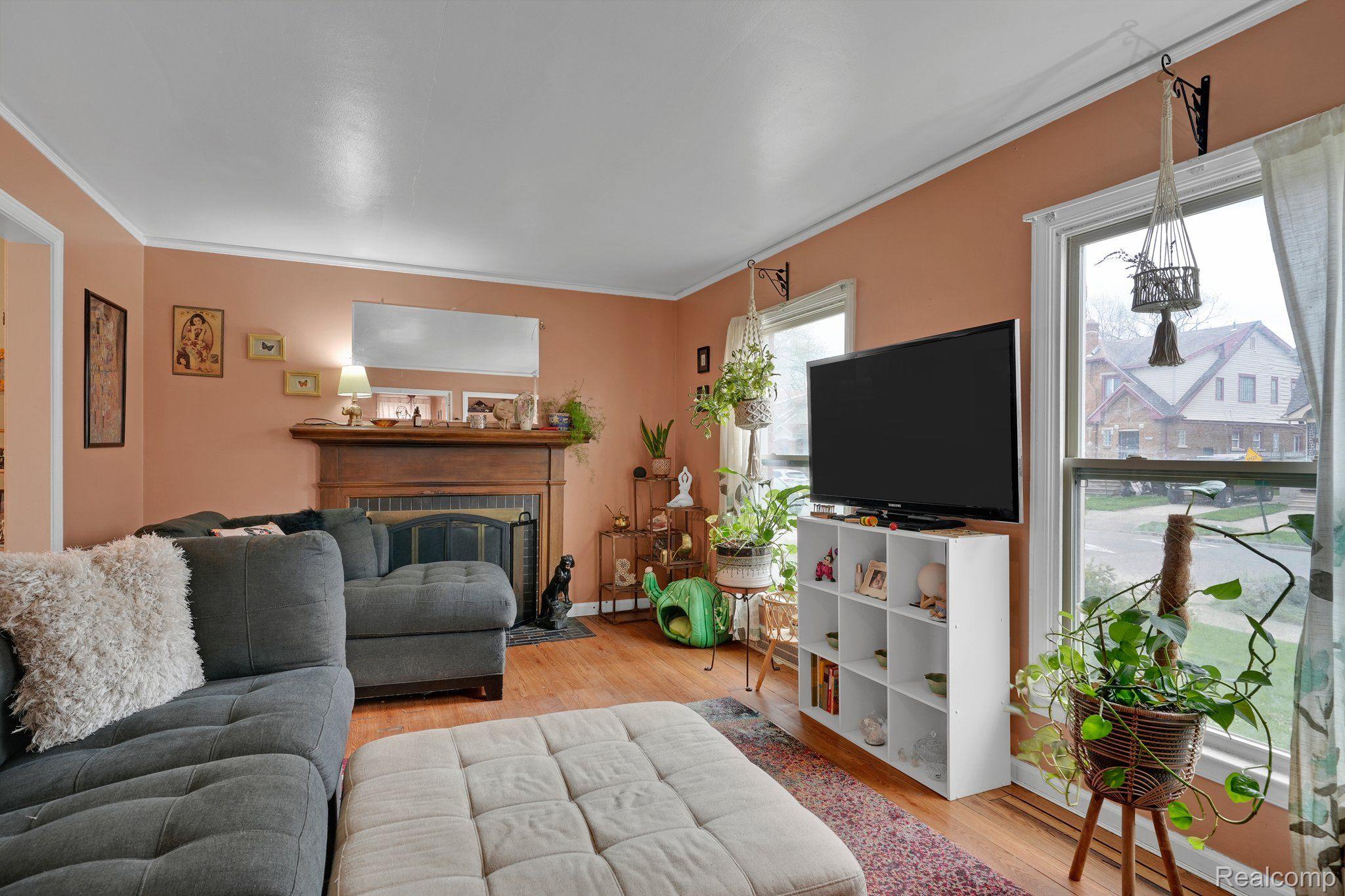 5266 DEVONSHIRE Road