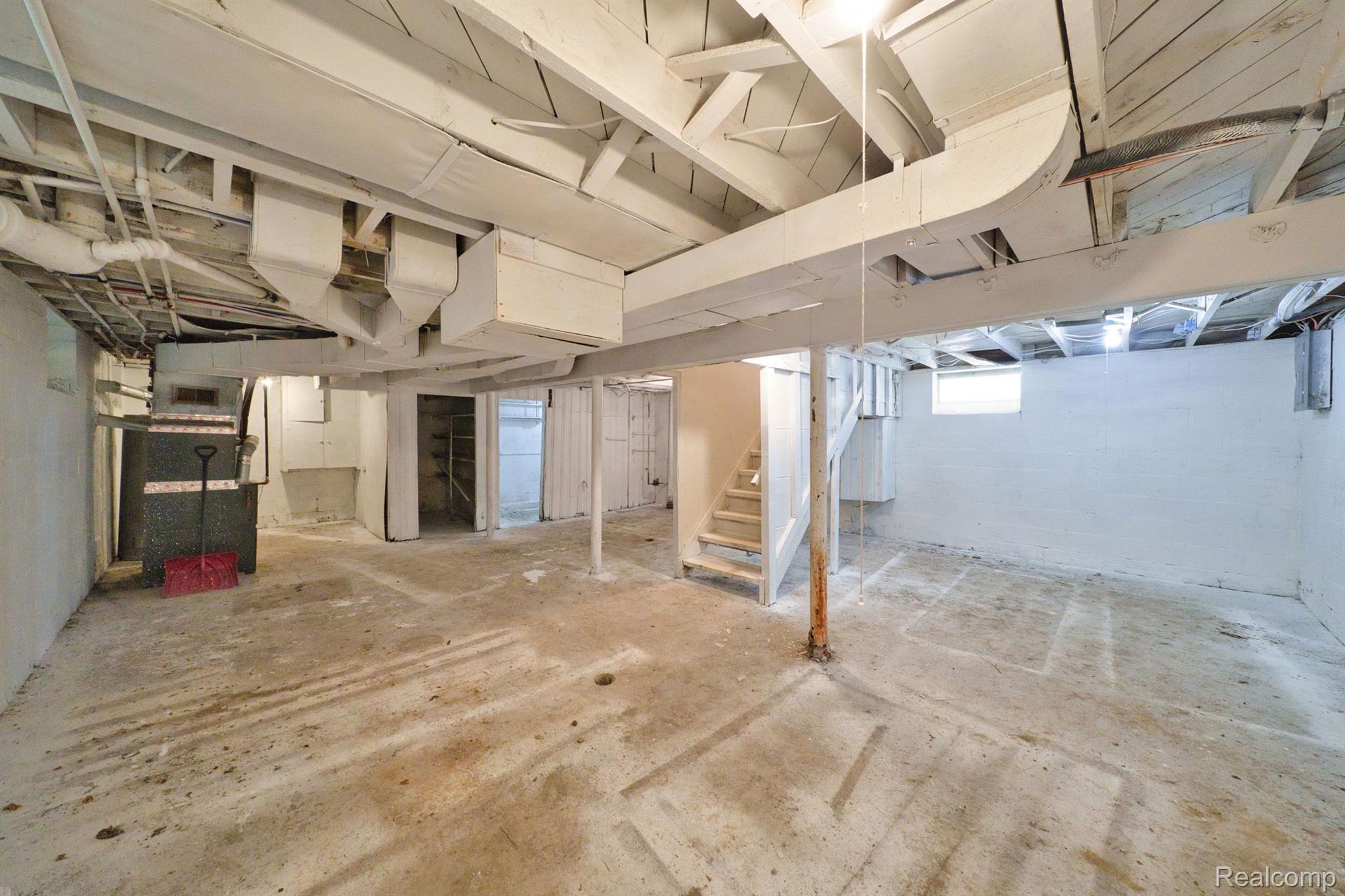 11325 LAKEPOINTE Street