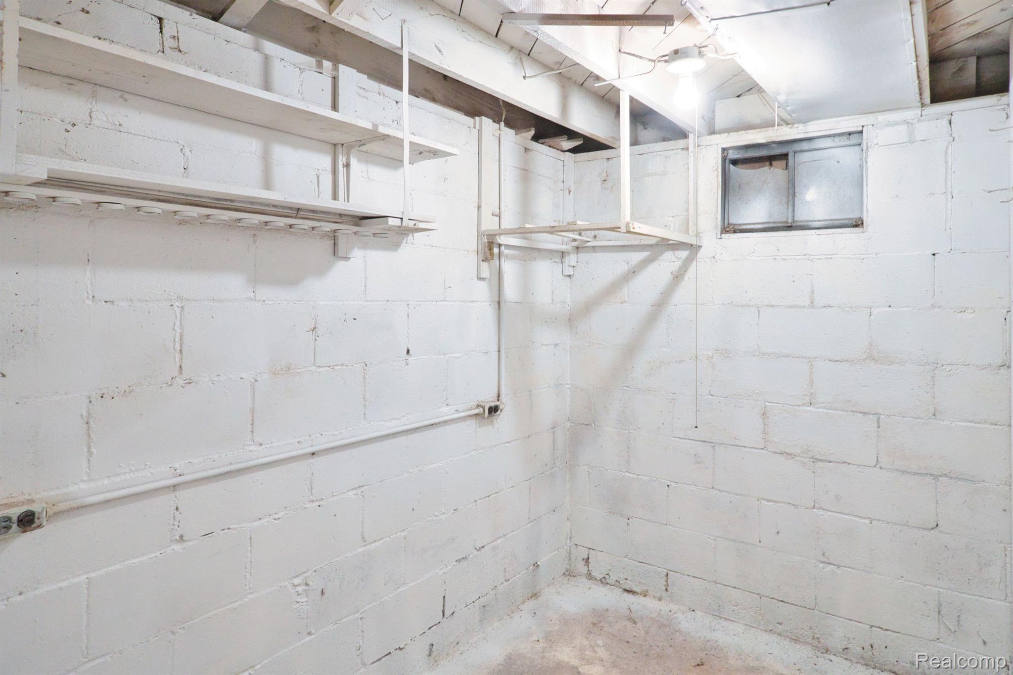 11325 LAKEPOINTE Street