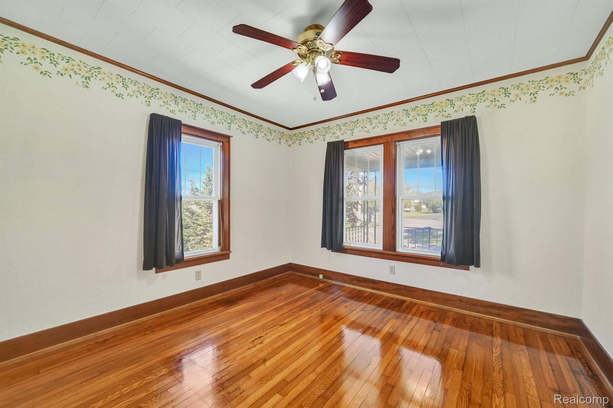 1883 STEWART Road