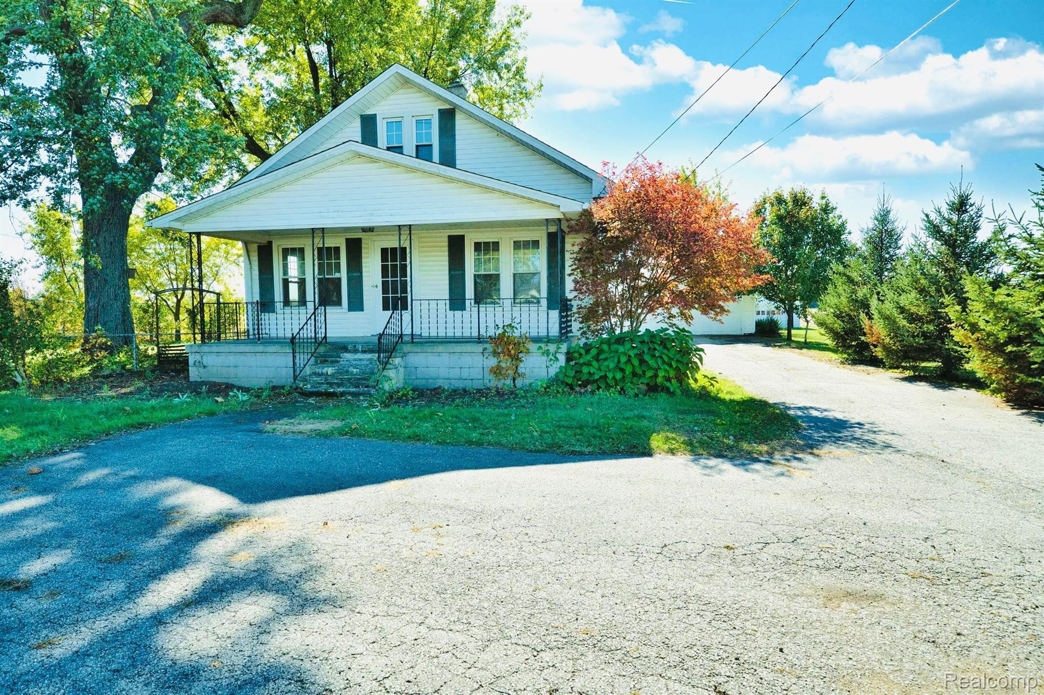 1883 STEWART Road