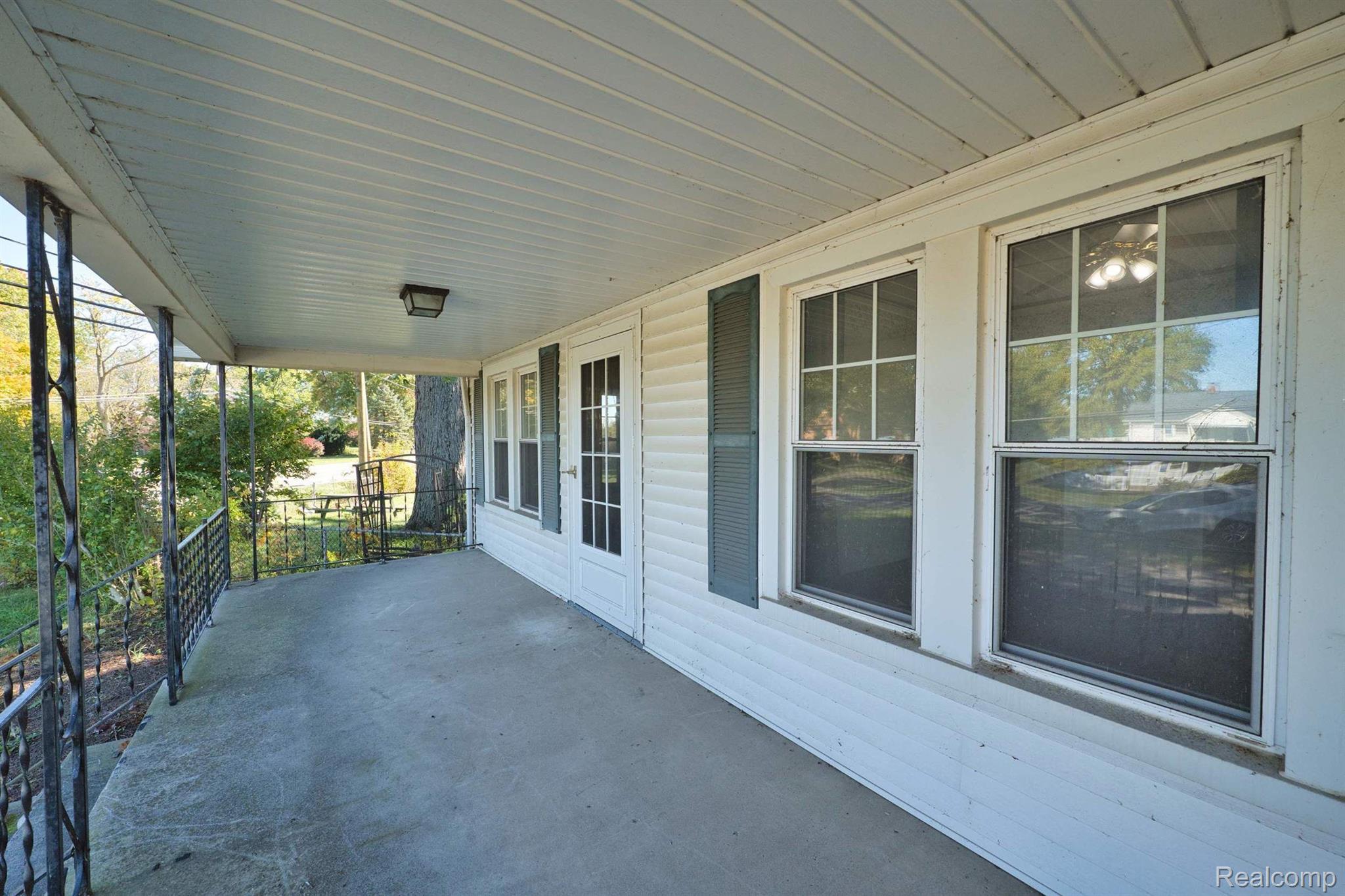1883 STEWART Road