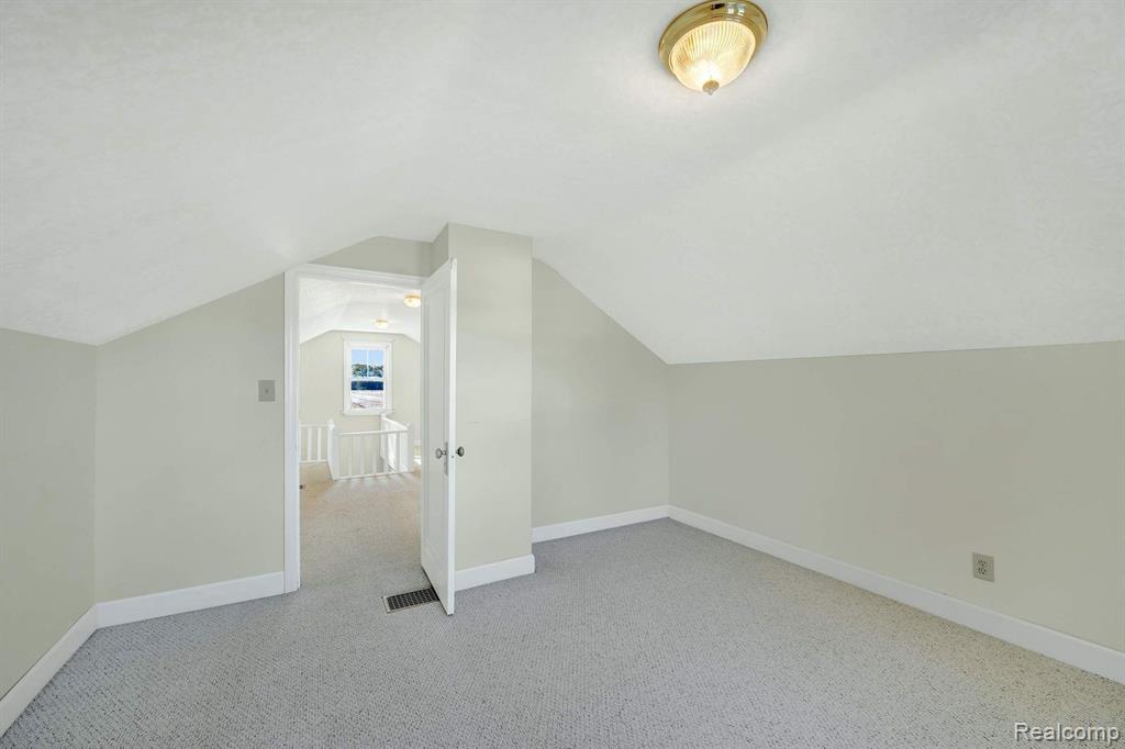 1883 STEWART Road