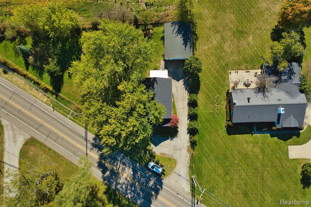 1883 STEWART Road